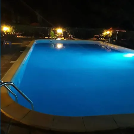 아파트 Vue Piscine Parking Prive